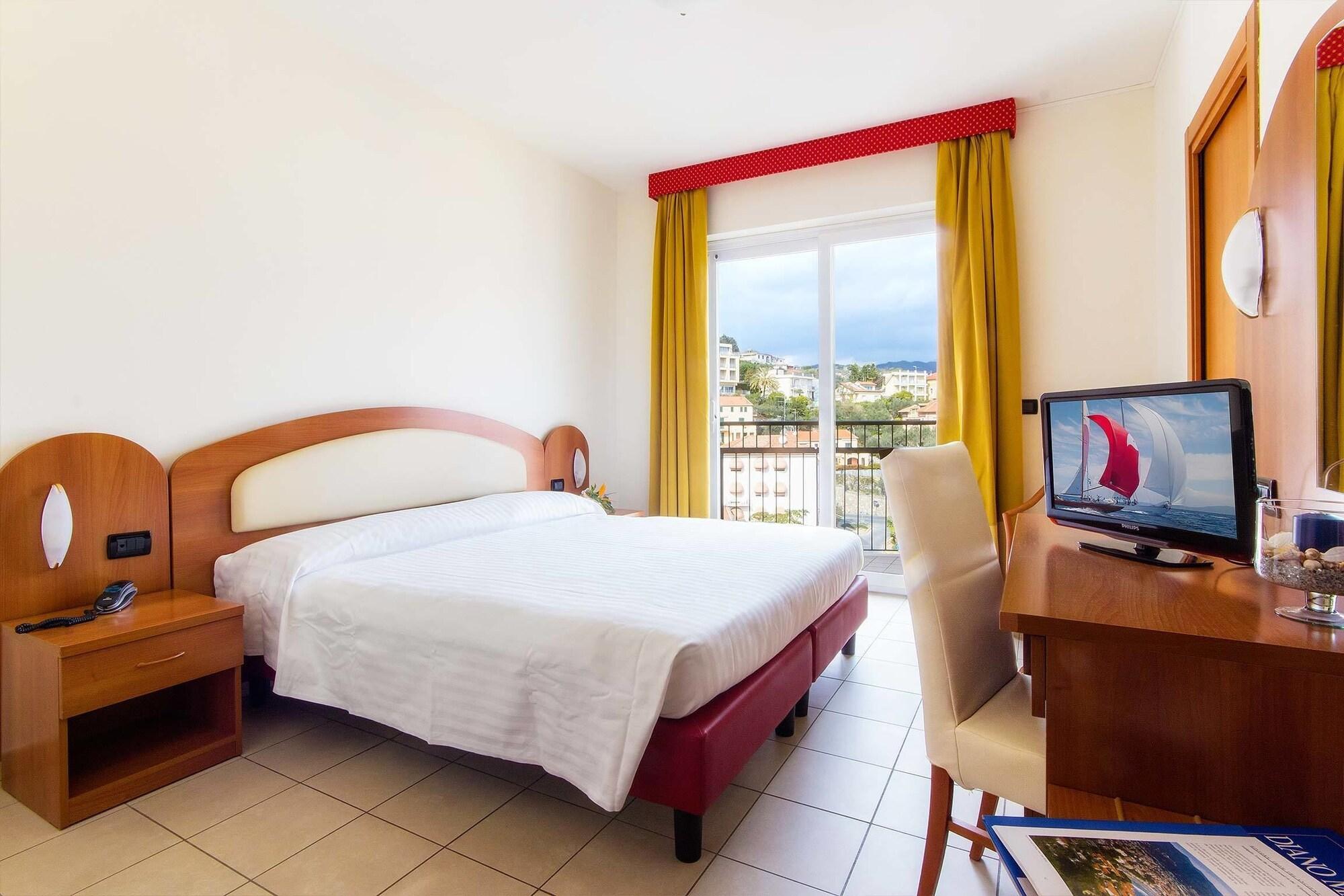 Piccolo Hotel Diano Marina Luaran gambar
