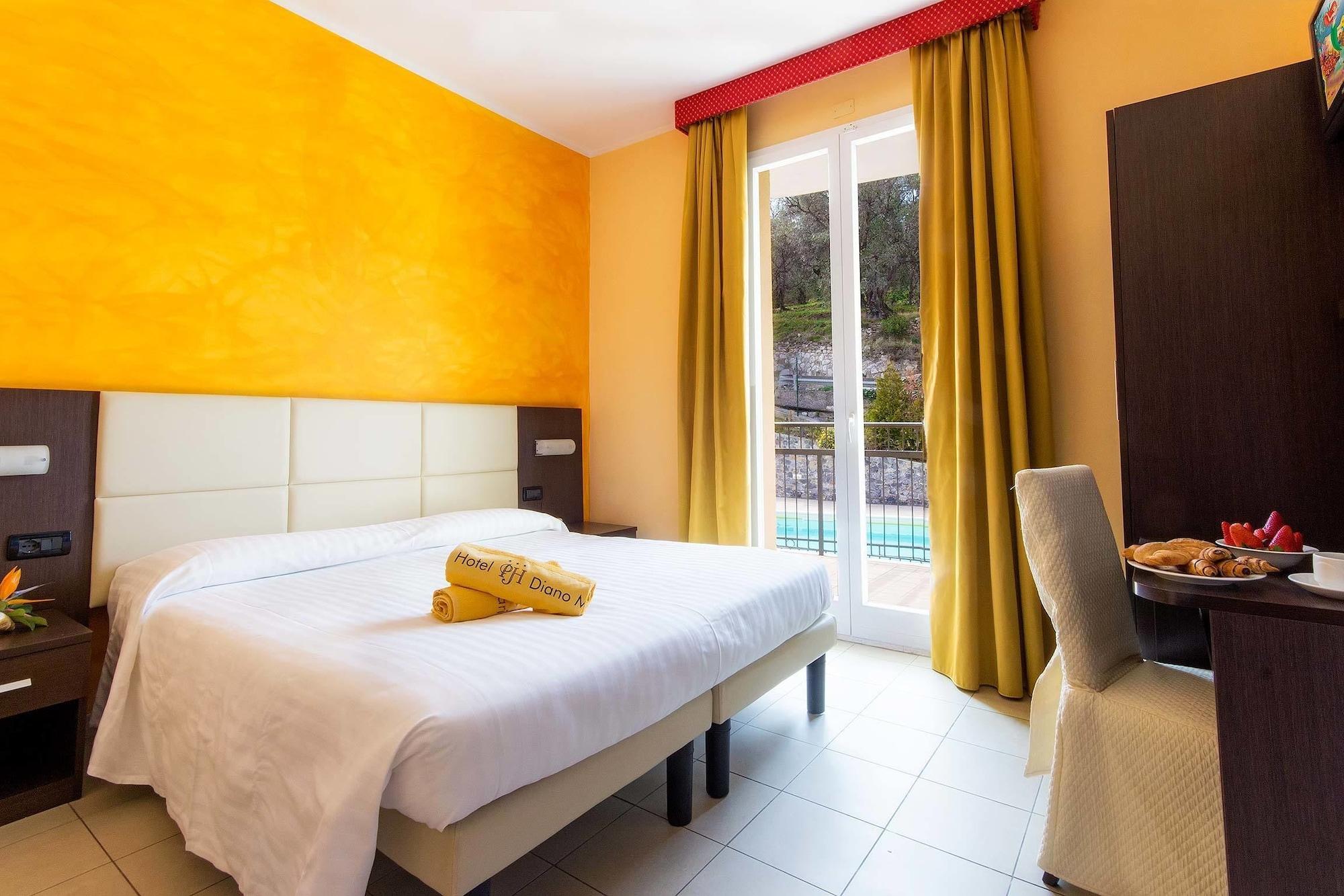 Piccolo Hotel Diano Marina Luaran gambar