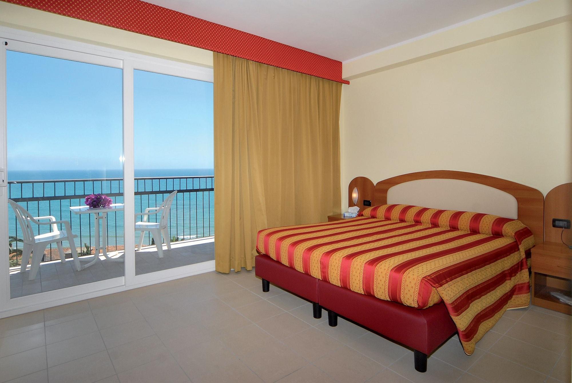 Piccolo Hotel Diano Marina Luaran gambar