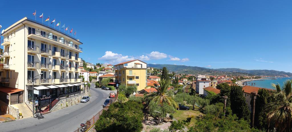 Piccolo Hotel Diano Marina Luaran gambar