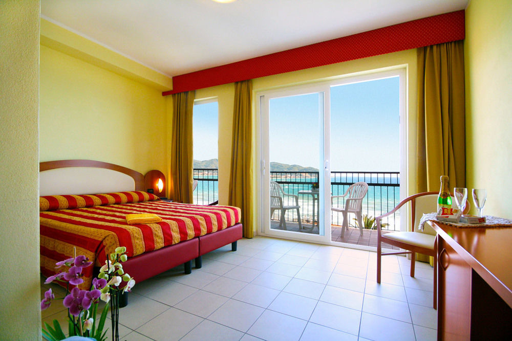 Piccolo Hotel Diano Marina Luaran gambar
