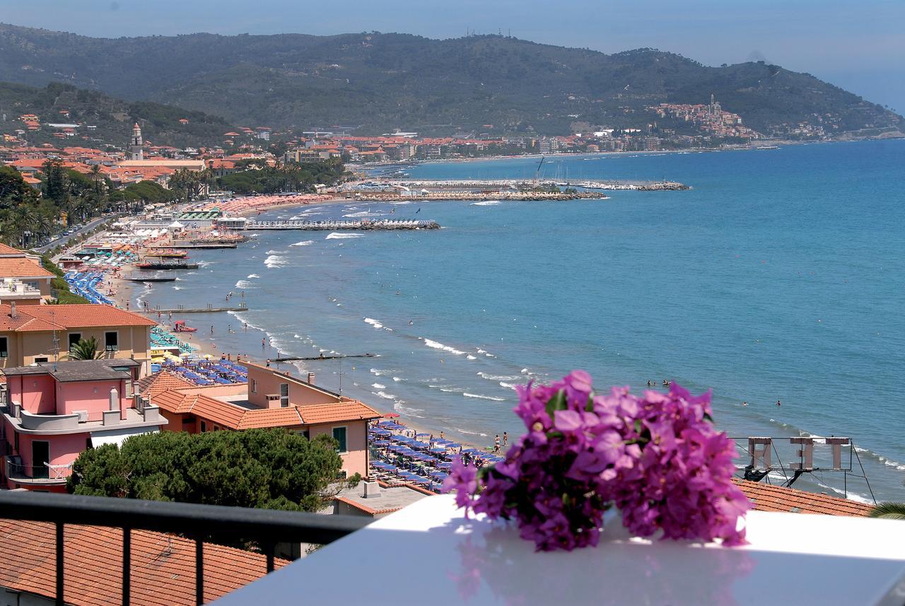 Piccolo Hotel Diano Marina Luaran gambar
